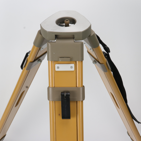 Flat Head RJW30-FCTBK Wooden Tripod