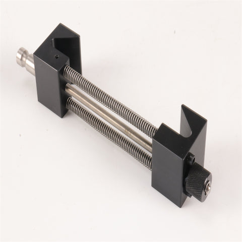 T82 Adjustable Holder
